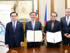 한국-체코, 원전·방위산업·수소 협력 강화…10개 MOU 체결